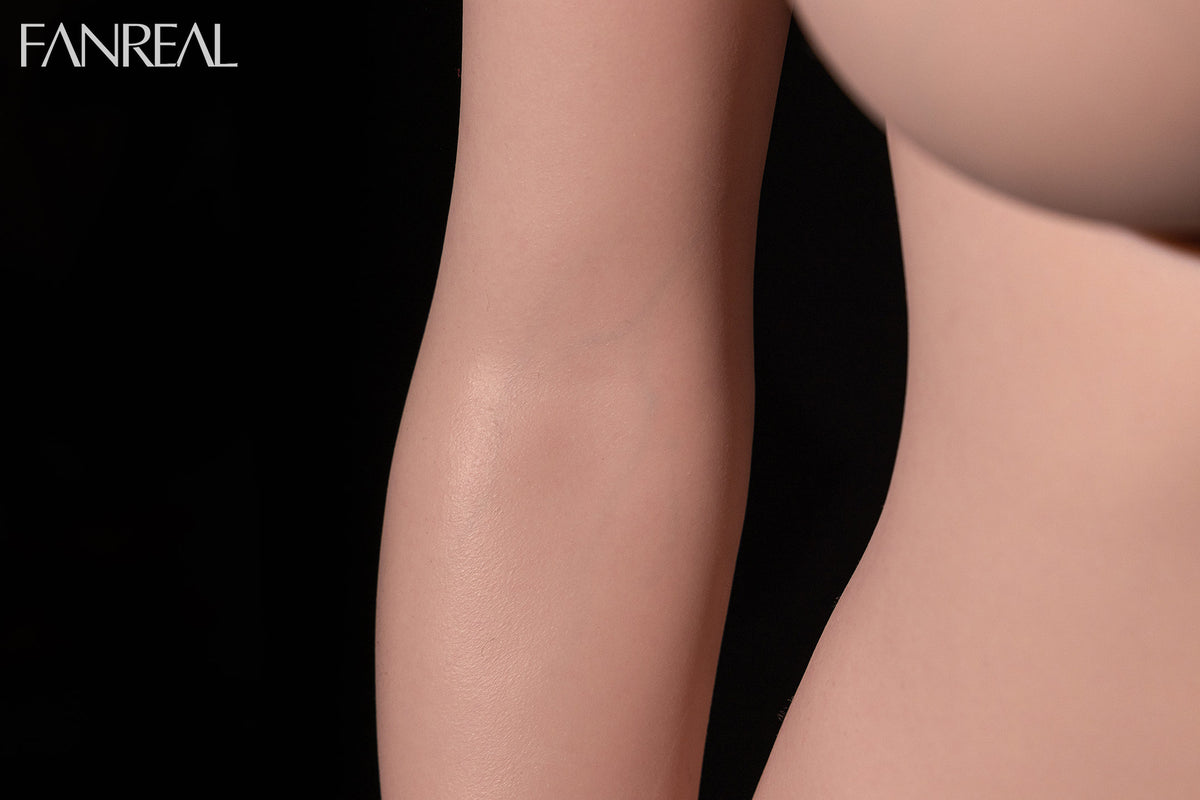 Vivi 109 Silicone Torso