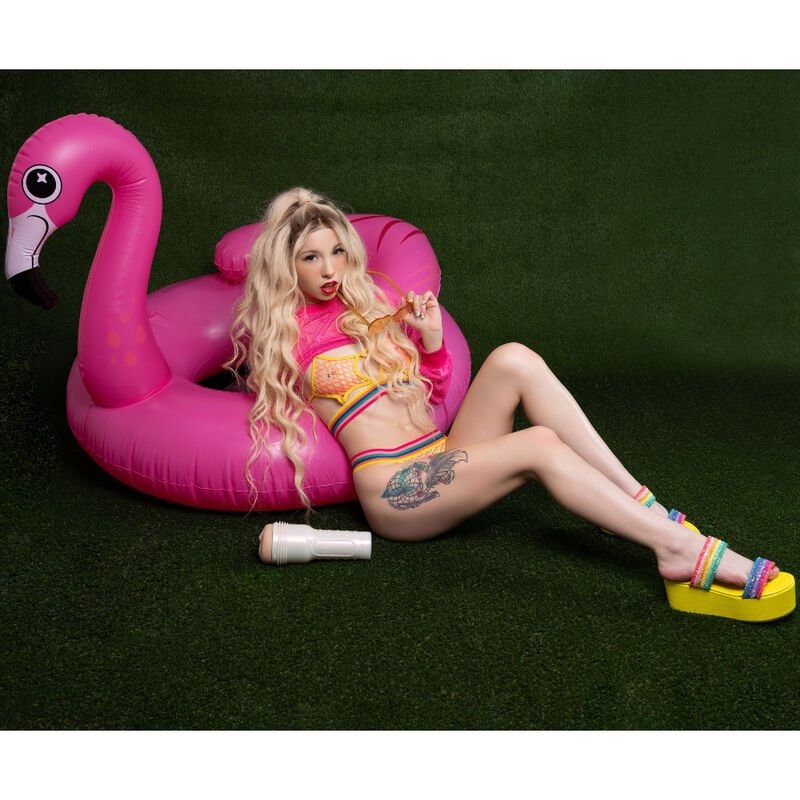 Fleshlight Kenzie Reeves - image 3